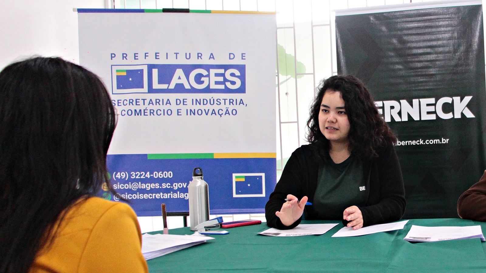 Feirão da Berneck aproxima empresas e trabalhadores